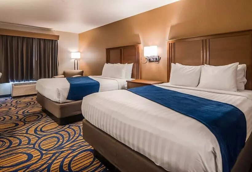 酒店 Best Western Woodburn Inn