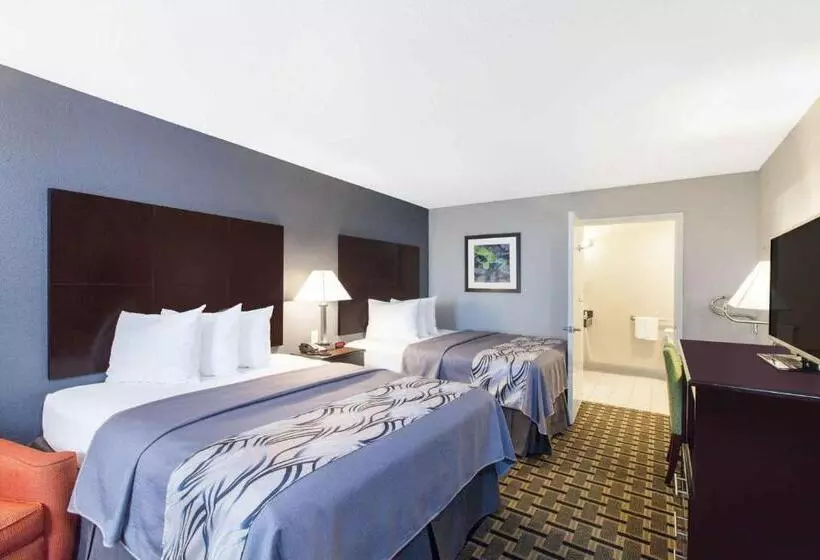 בית מלון כפרי Days Inn By Wyndham Ennis