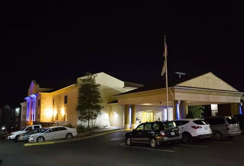 호텔 Holiday Inn Express & Suites Chattanooga Hixson, An Ihg