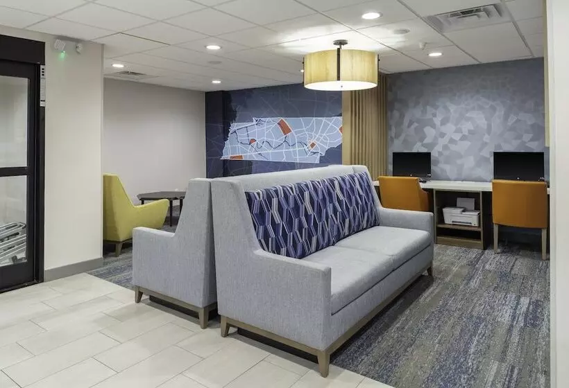 ホテル Holiday Inn Express And Suites Kimball By Ihg