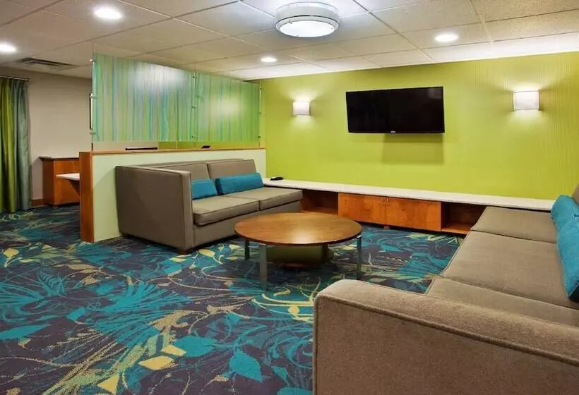 ホテル Holiday Inn Express And Suites Kimball By Ihg