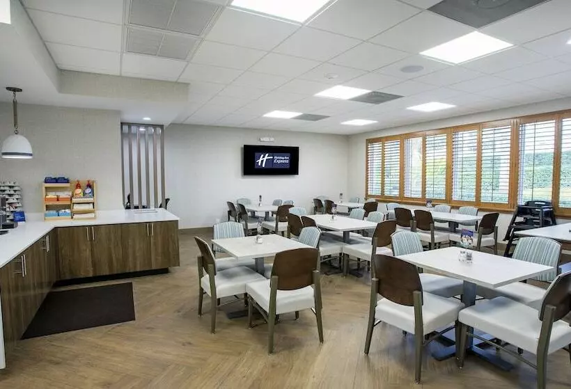 فندق Holiday Inn Express  North Palm Beach And Ihg