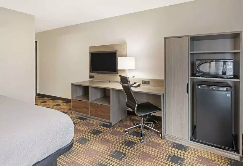 ホテル Quality Inn Newton At I 80