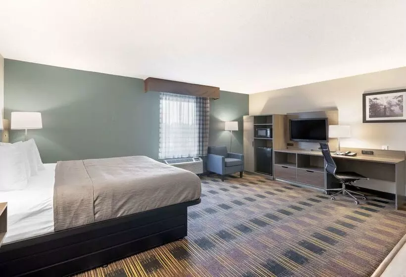 ホテル Quality Inn Newton At I 80