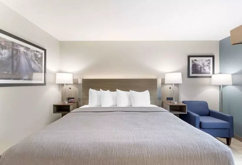 ホテル Quality Inn Newton At I 80