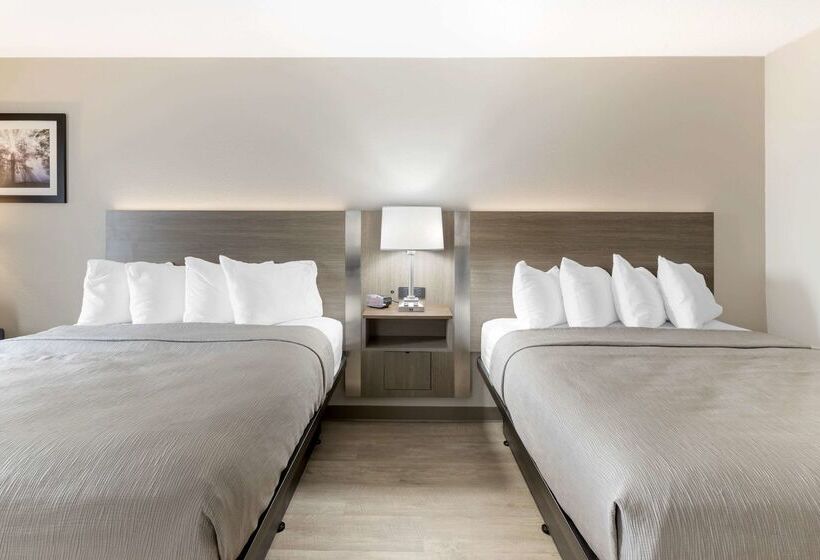 Hotel Quality Inn Newton At I 80