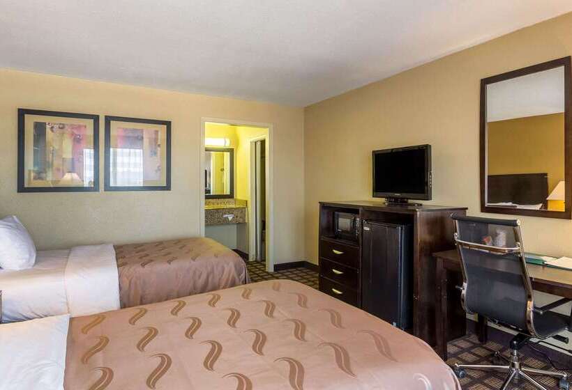 Otel Quality Inn & Suites Baton Rouge West  Port Allen
