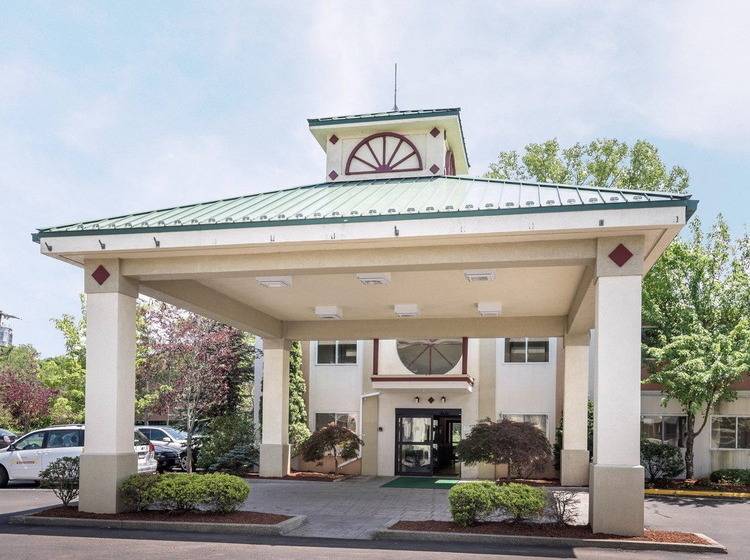 فندق Quality Inn & Suites