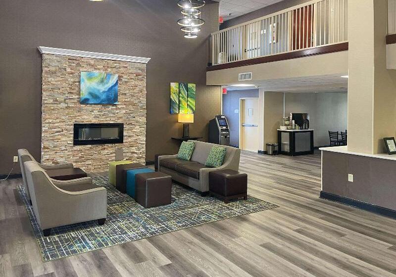 فندق Quality Inn & Suites