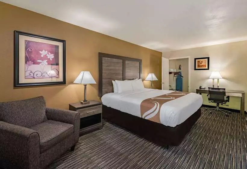 Hotel Quality Inn & Suites Lufkin