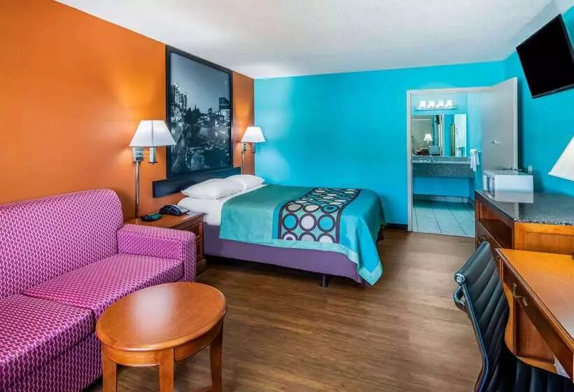 Отель Super 8 By Wyndham Gaffney