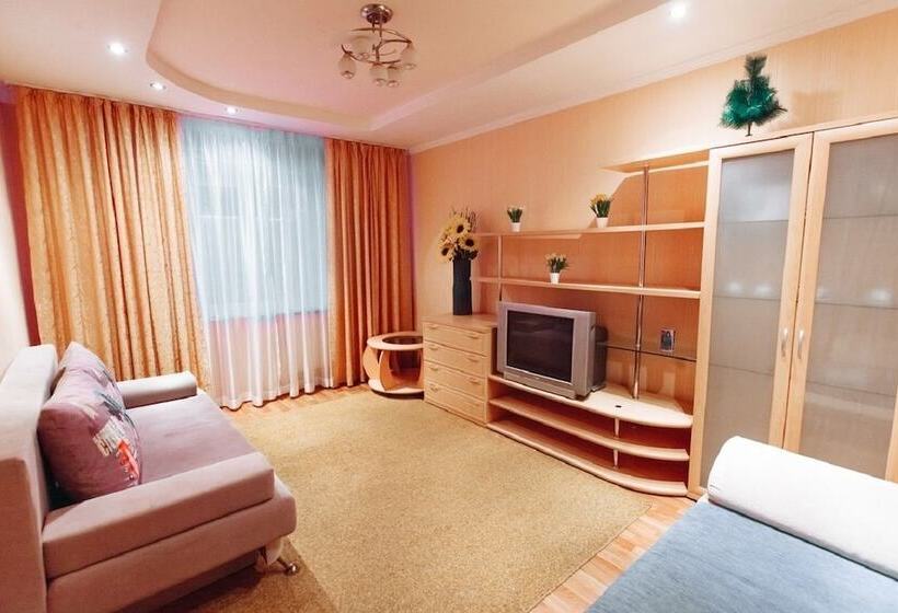 Apartment Near Central Square