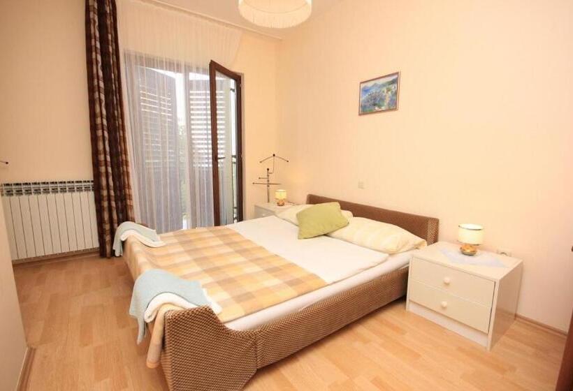 פנסיון Apartments & Rooms Ribarić