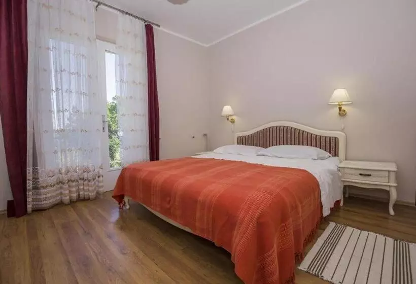 Majatalo Apartments & Rooms Ribarić