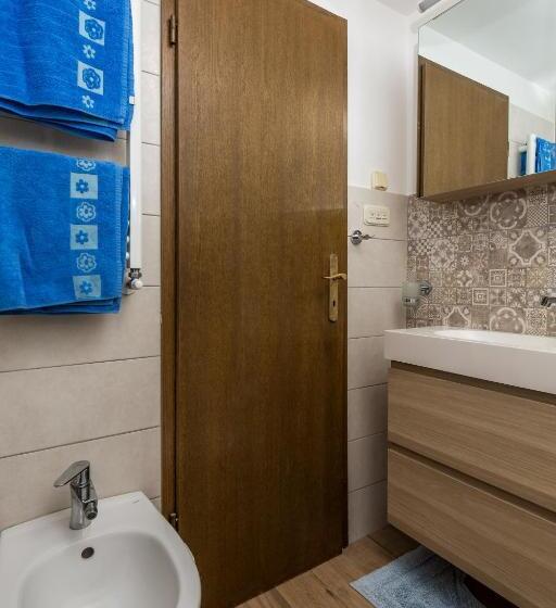 פנסיון Apartments & Rooms Ribarić