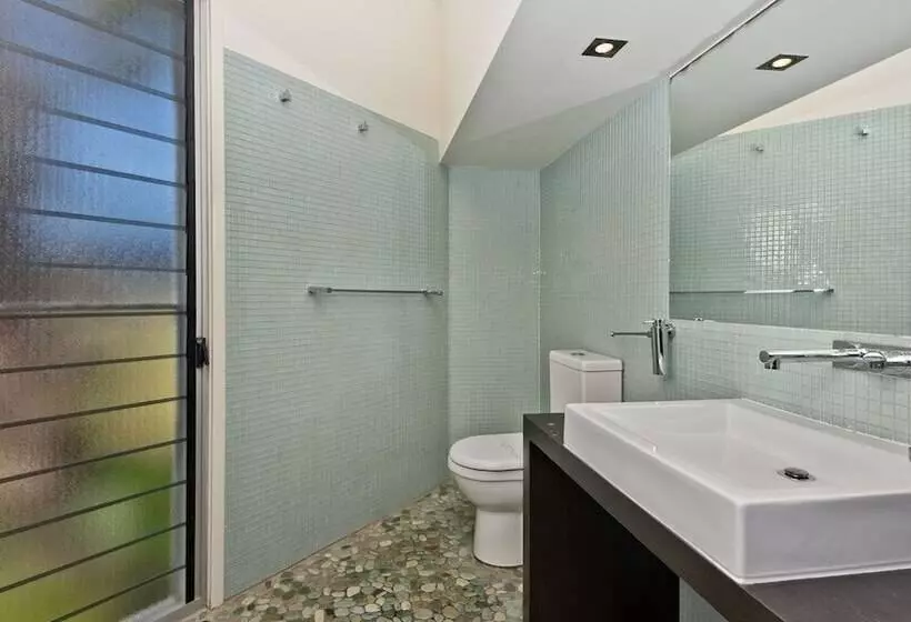 Tangalooma Hilltop Haven