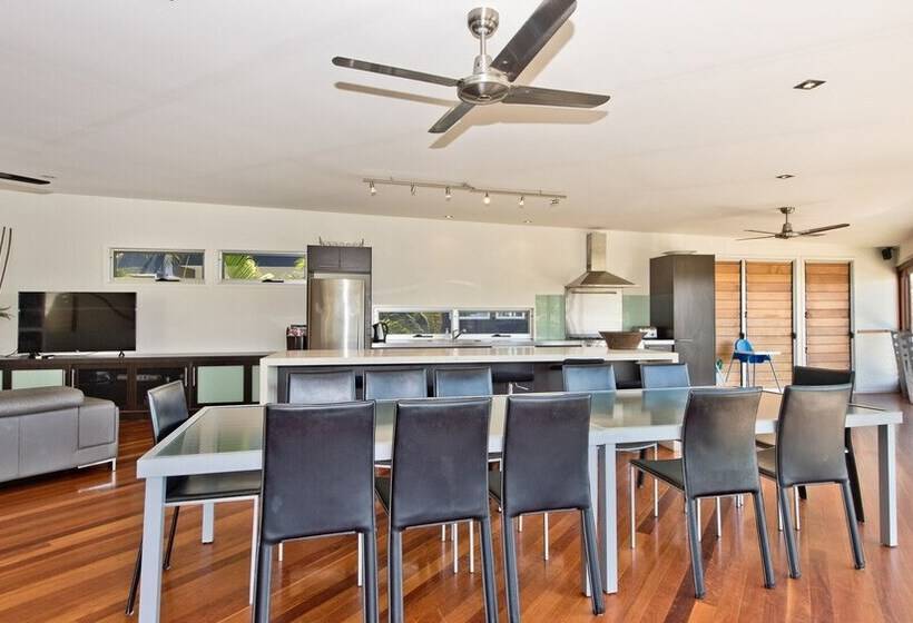 Tangalooma Hilltop Haven