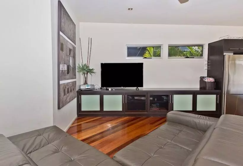 Tangalooma Hilltop Haven