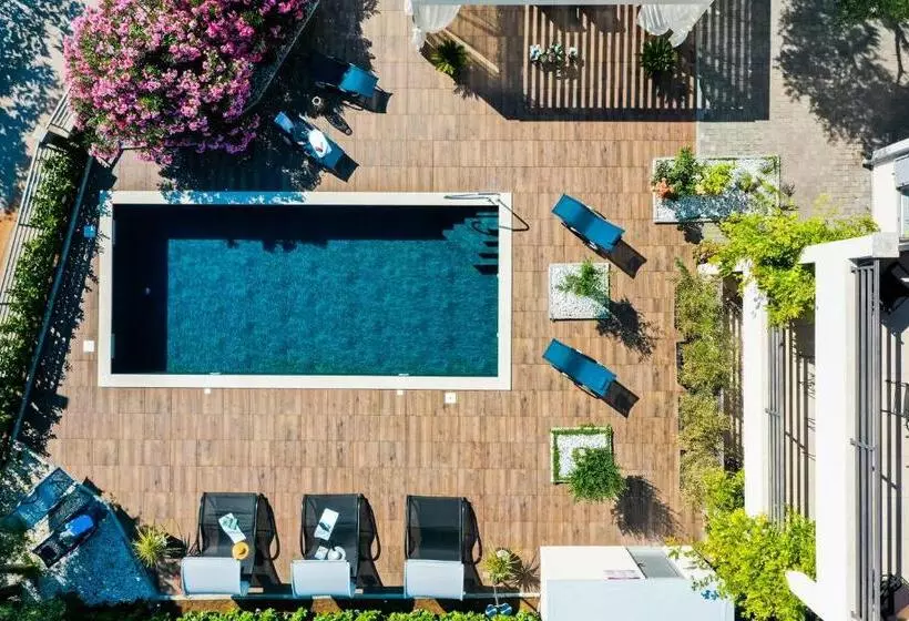 Villa Olive Garden