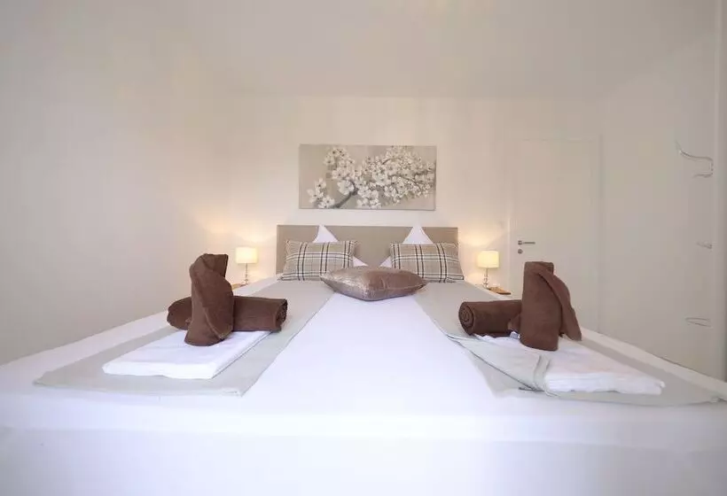 Villa Olive Garden