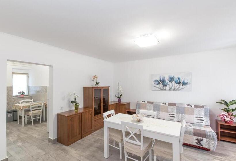 Apartmenst Saban 1709