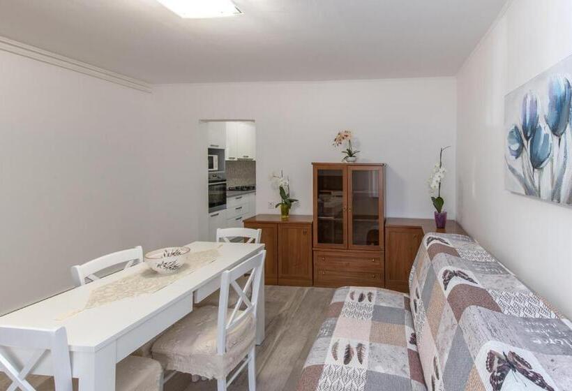 Apartmenst Saban 1709