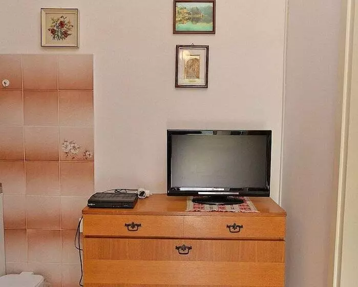 Apartment Near The Sea 650