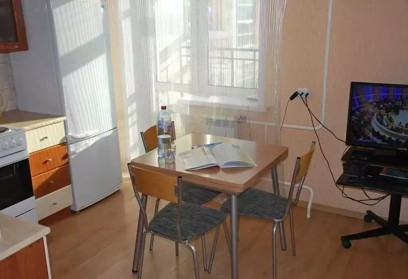 Apartment On Dalnevostochnaya 144