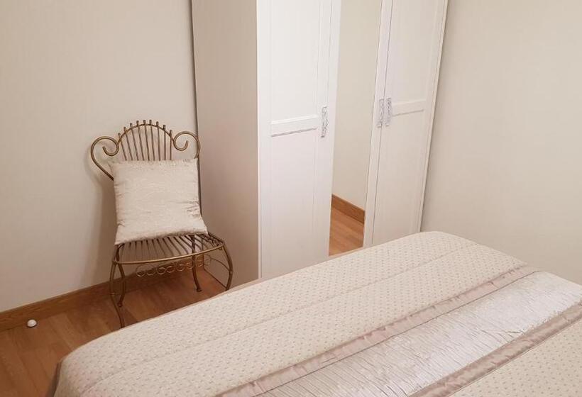 El Escondite De Hurlé   Vut 2027 As