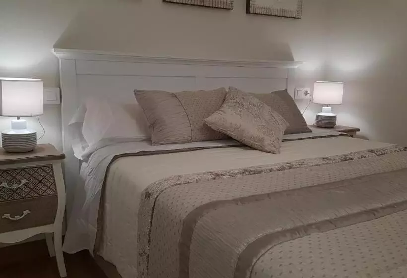 El Escondite De Hurlé   Vut 2027 As