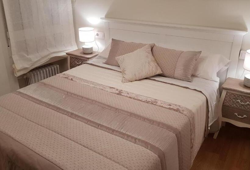 El Escondite De Hurlé   Vut 2027 As