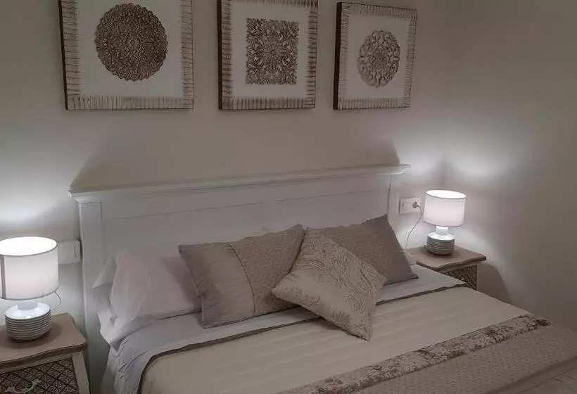 El Escondite De Hurlé   Vut 2027 As