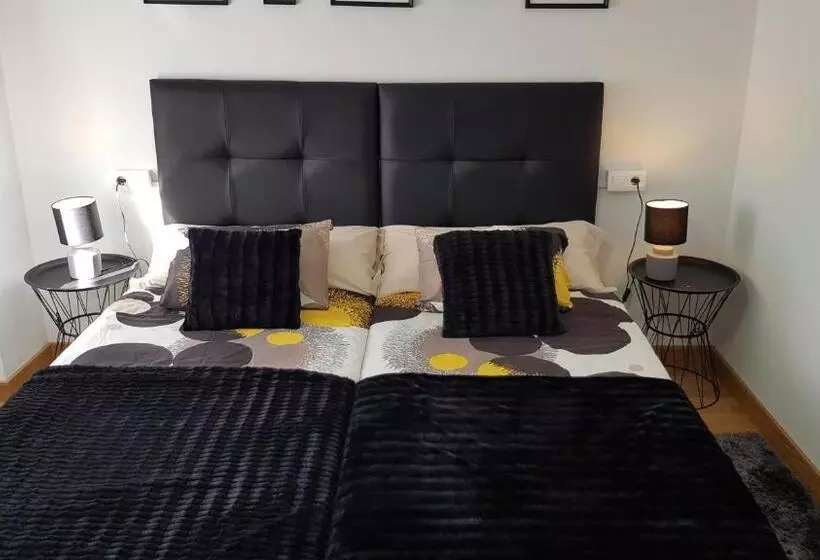 El Escondite De Hurlé   Vut 2027 As