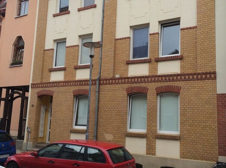 ホテル Jena Zentrum Apartments