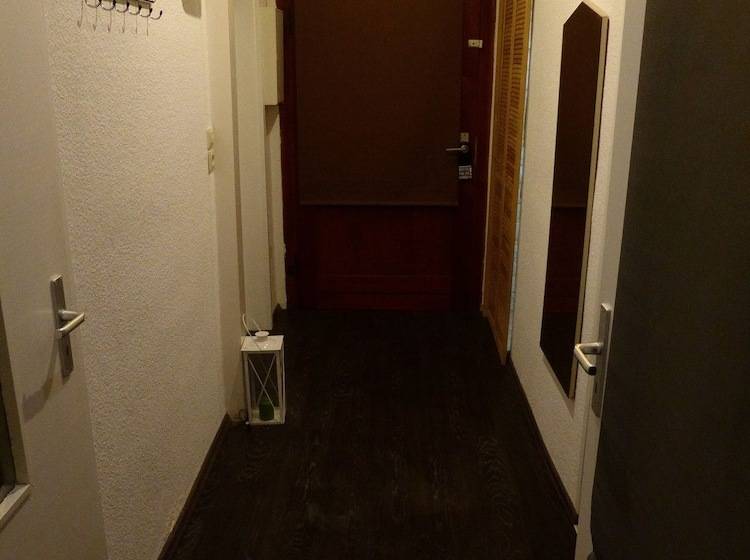 ホテル Jena Zentrum Apartments