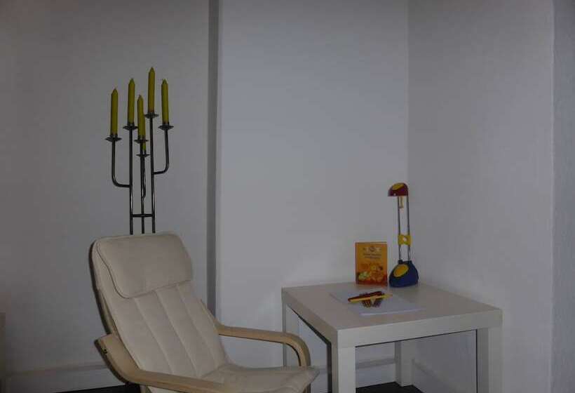 ホテル Jena Zentrum Apartments