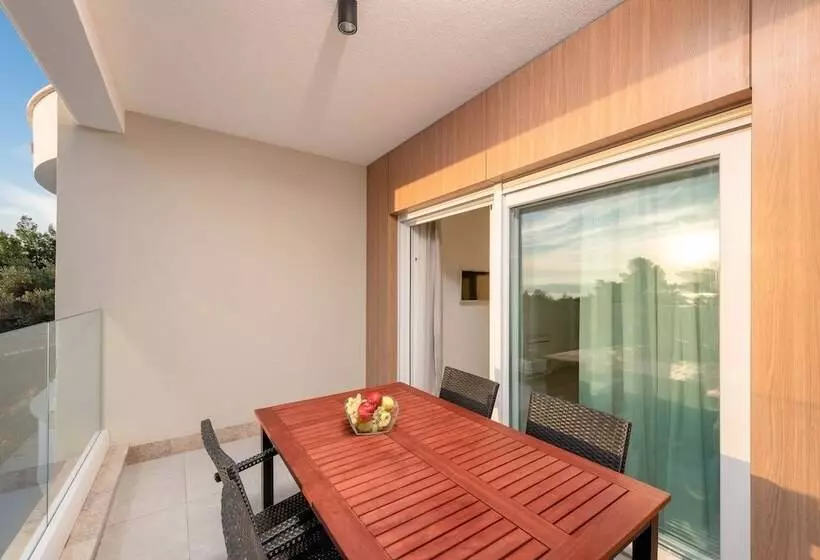 Hotelli Villa 01 Apartments