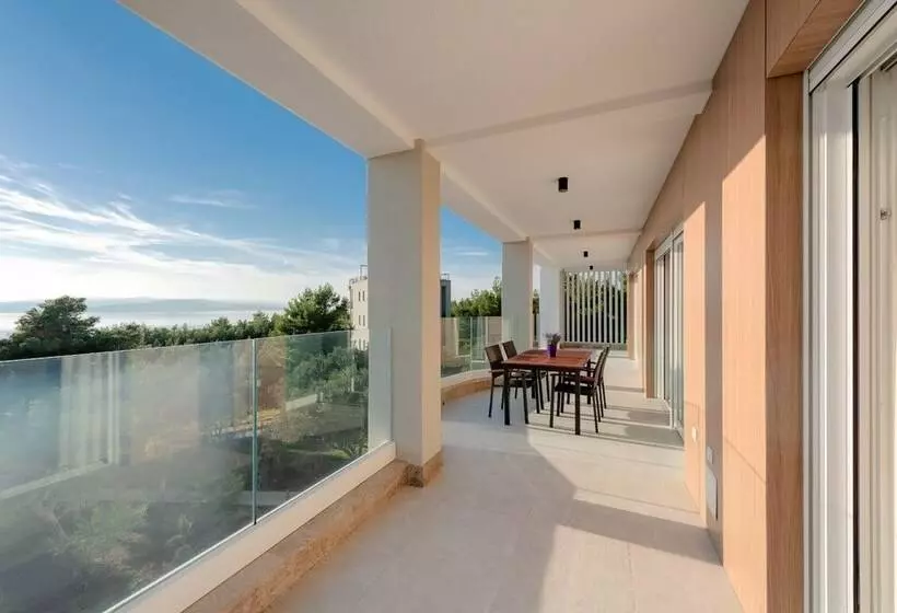 Hotelli Villa 01 Apartments