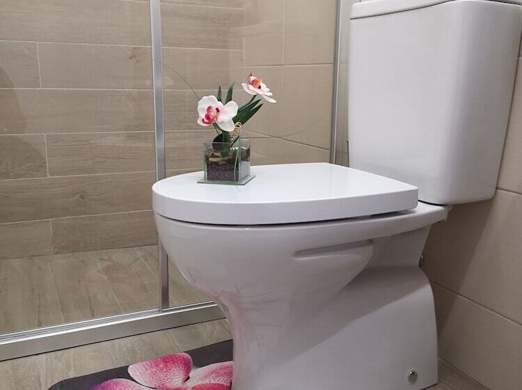 پانسیون Sensations Guesthouse