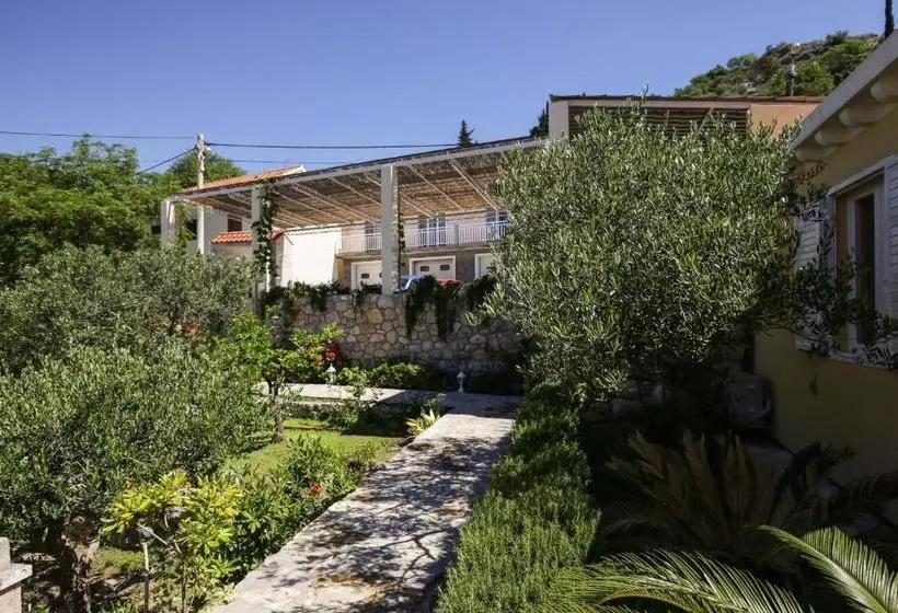 Villa Meskal