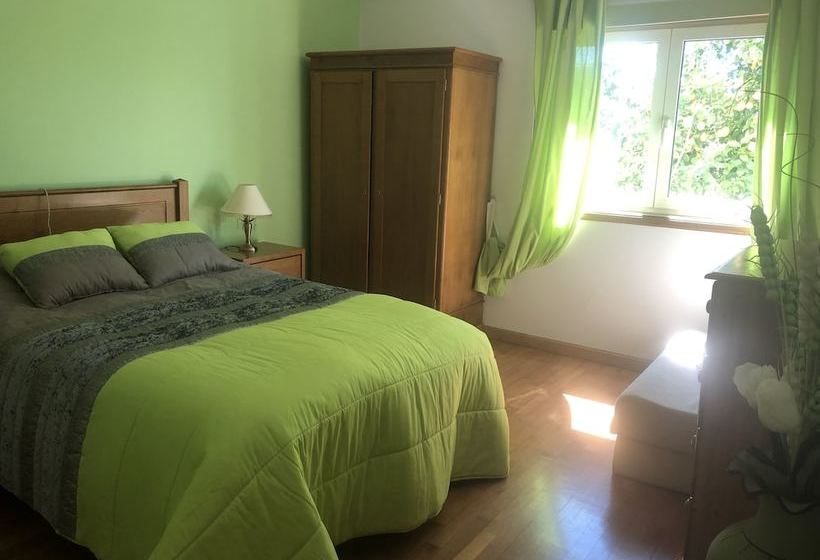 Beautiful Detached Villa With Private Pool, Fibre Wi Fi, Garden, Games Room & Bbq