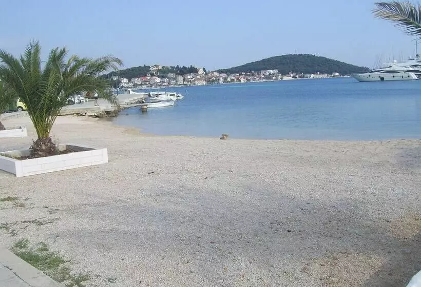 Apartments Villa Erik