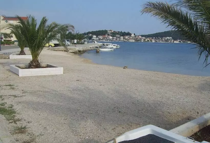 Apartments Villa Erik