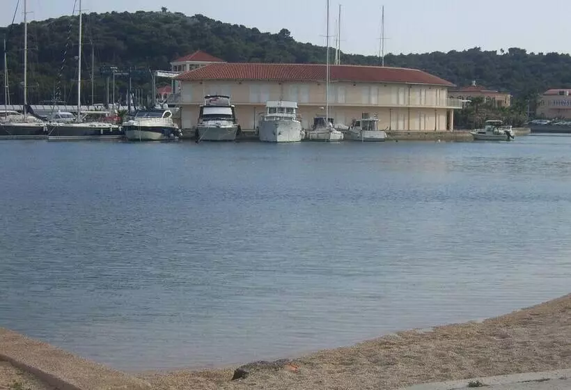 Apartments Villa Erik