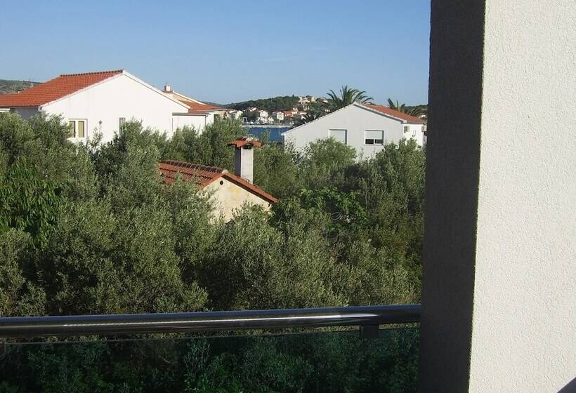 Apartments Villa Erik