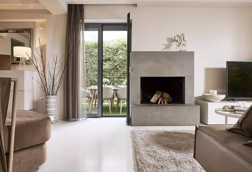 Elaia Luxury Condo Glyfada