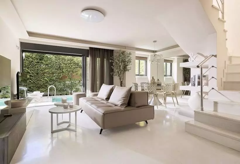 Elaia Luxury Condo Glyfada
