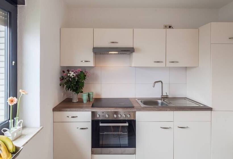 Hostel 2 Hannover Laatzen