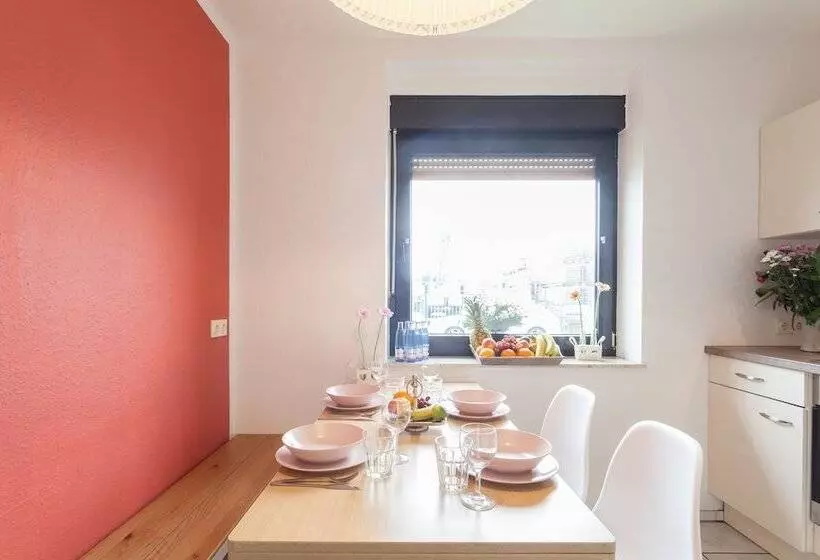 Hostel 2 Hannover Laatzen