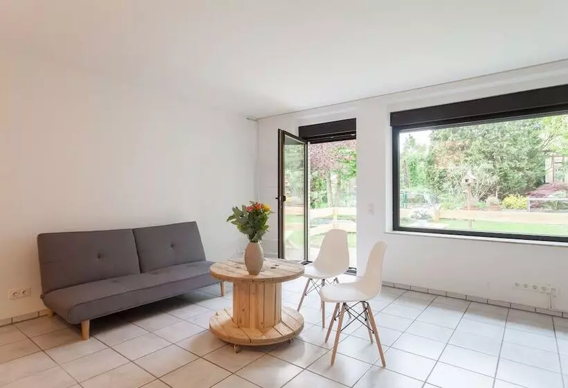 Hostel 2 Hannover Laatzen